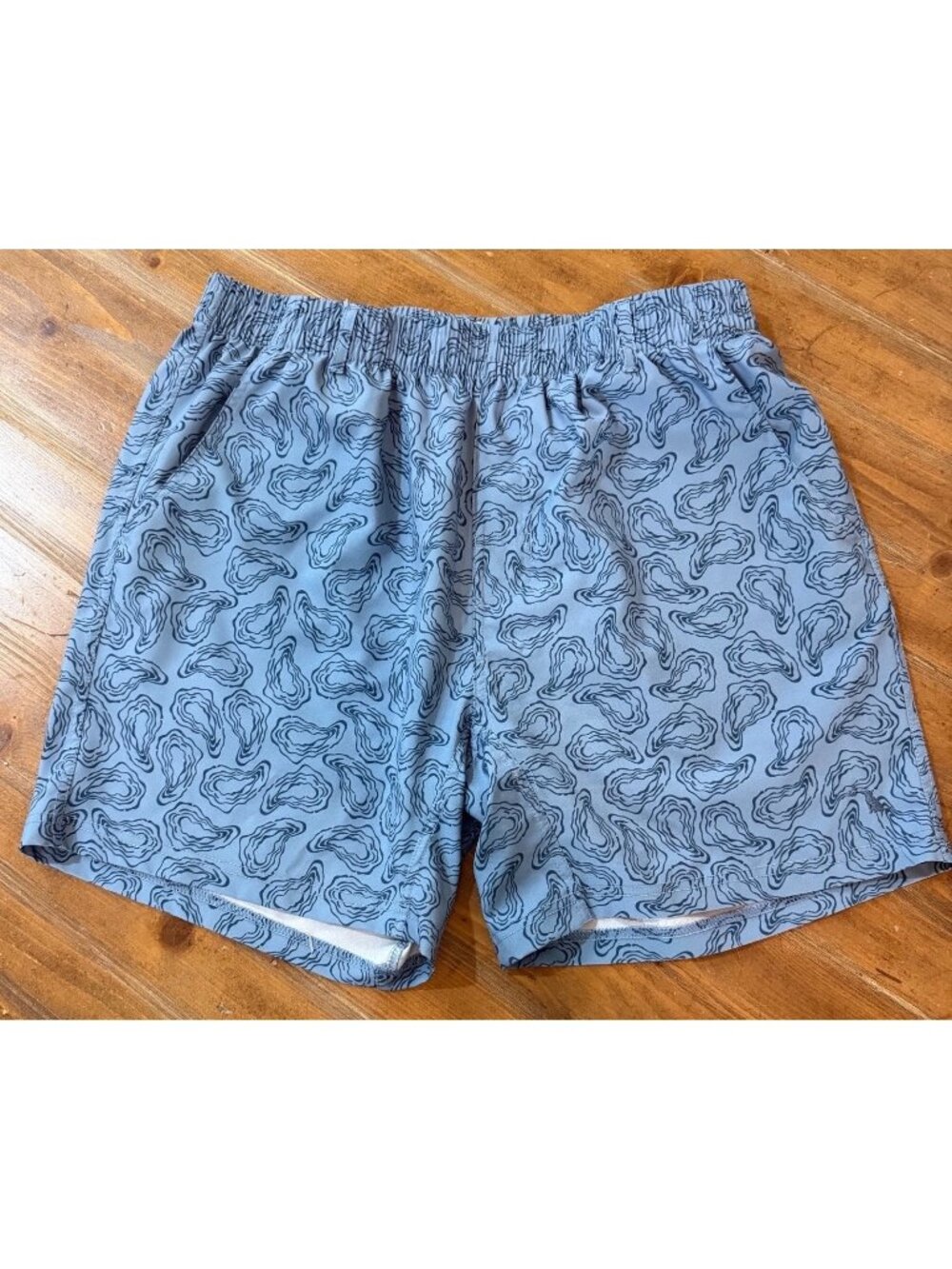 Local Boy Outfitters Mens Blue Oyster Pattern Swim Shorts Large